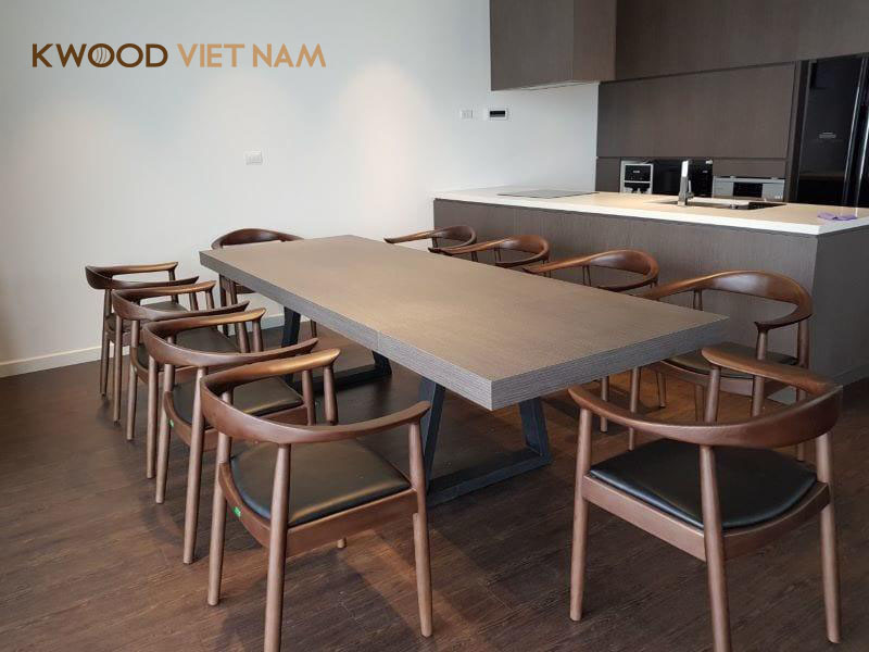 Lựa chọn chất liệu cho bộ bàn ăn 10 ghế phù hợp