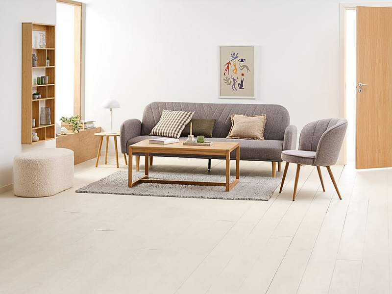 Bàn ăn kết hợp ghế sofa màu xám tạo không gian hiện đại (Nguồn: Sưu tầm)