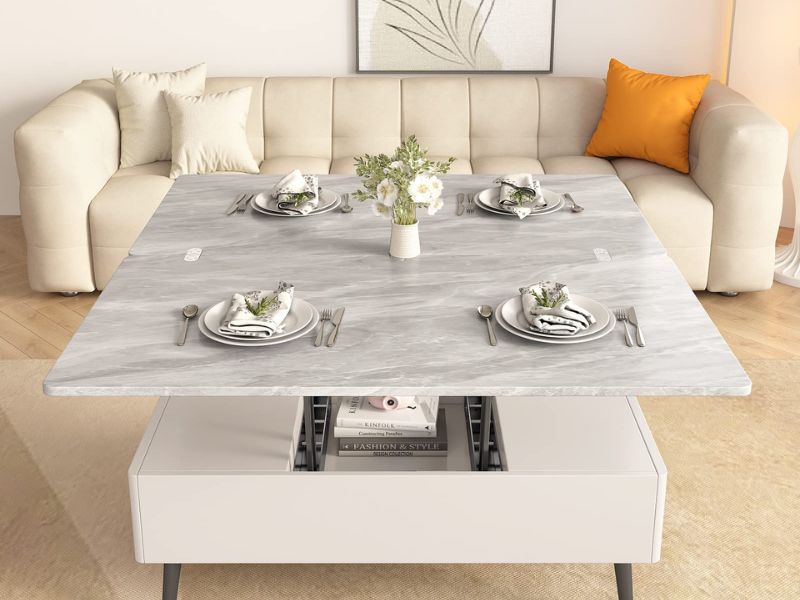 Bàn đá kết hợp ghế sofa tạo cảm giác dễ chịu cho căn phòng (Nguồn: Sưu tầm)
