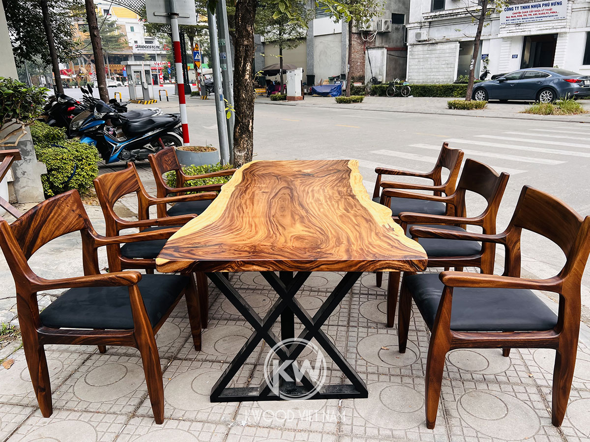 Bàn ăn chân sắt sơn tĩnh điện mặt gỗ me tây nhập khẩu Campuchia Kwood Việt Nam