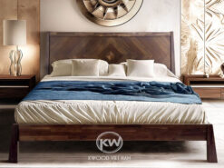 Giường ngủ gỗ nguyên khối cao cấp có đầu giường - GN1012