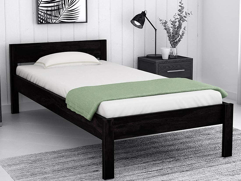 Giường ngủ đơn giá dưới 1 triệu màu đen đơn giản mà tinh tế (Nguồn: Sưu tầm)