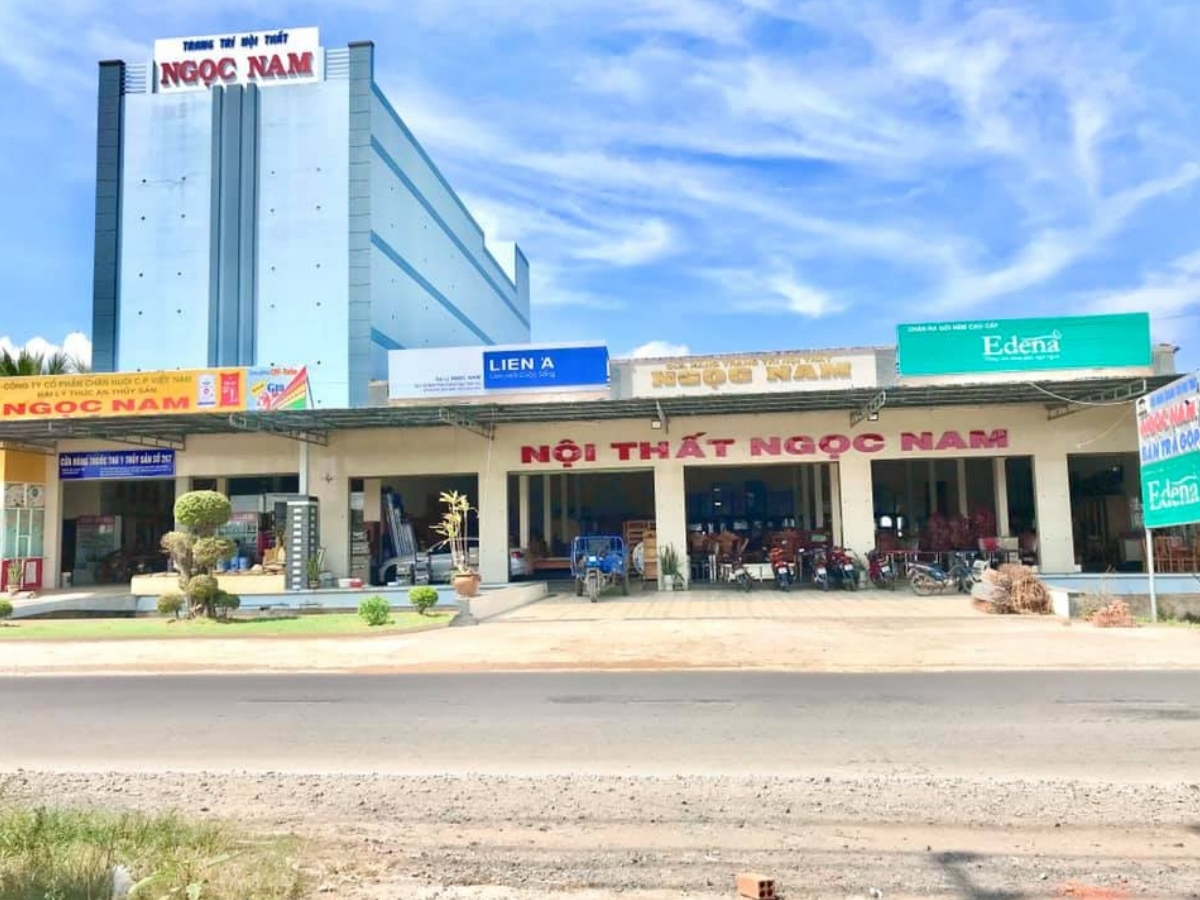 Cửa hàng nội thất Ngọc Nam Bến Tre (Nguồn: Sưu tầm)