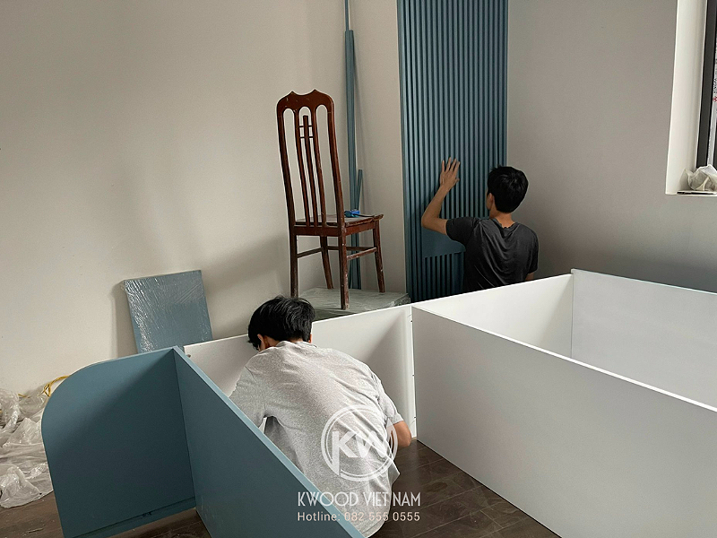 Nhân viên thi công phòng ngủ chung cư quận 1