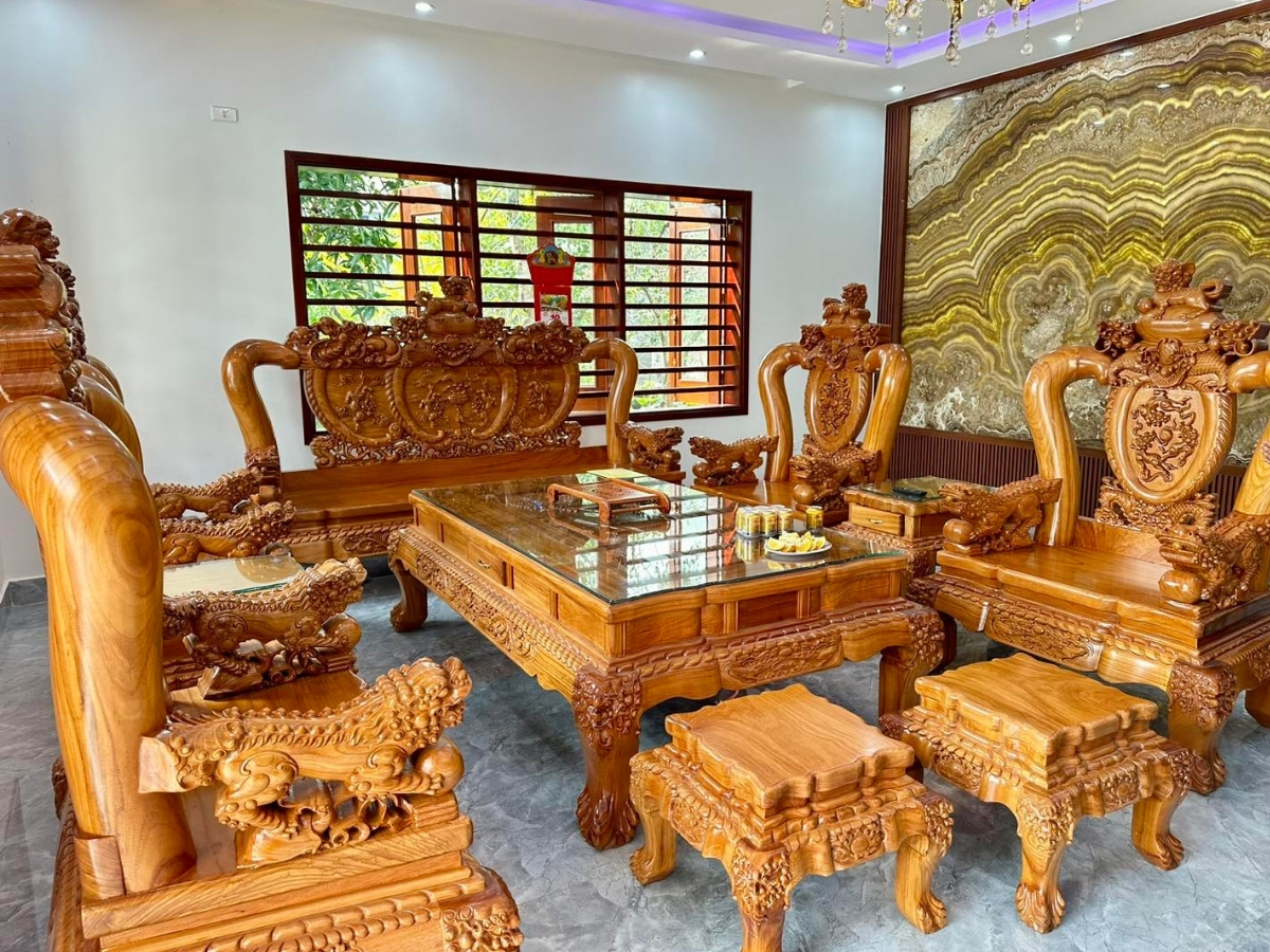 Bộ bàn ghế phòng khách gỗ tự nhiên nguyên khối cao cấp - Nội thất Phương Anh (Nguồn: Sưu tầm)