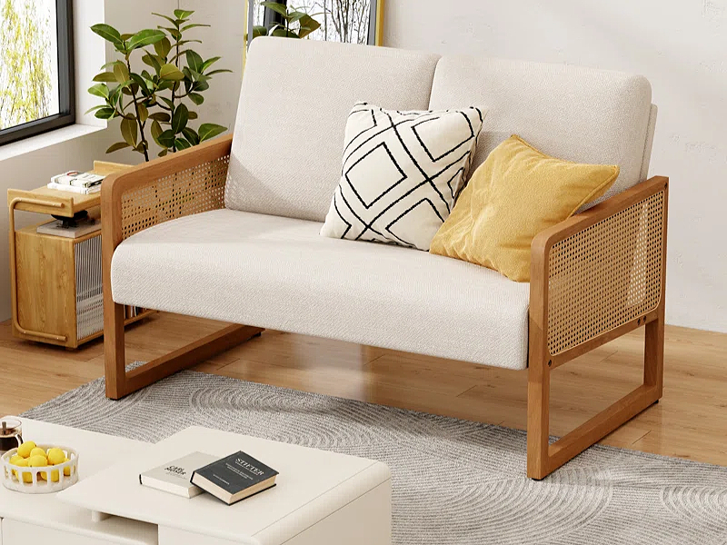 Sofa gỗ tự nhiên cho phòng khách nhỏ – Giá 3.700.000₫ (Nguồn: Sưu tầm)