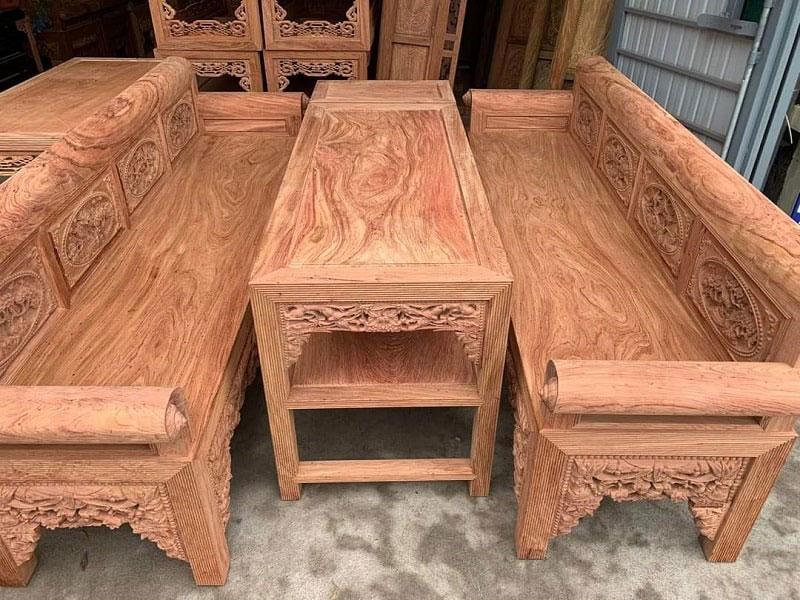 Mức giá của bộ bàn ghế trường kỷ không cố định (Nguồn: Sưu tầm)