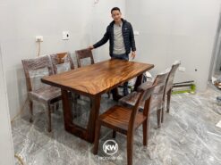 Bàn ăn gỗ me tây nguyên khối 6 ghế cao cấp - BMT183