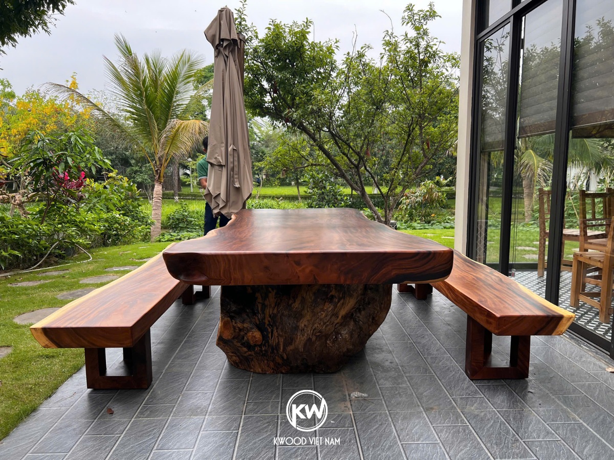 Bộ bàn ghế gỗ me tây nguyên khối 2 ghế băng cao cấp - BMT185