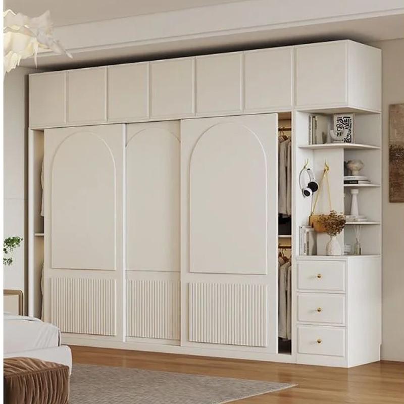 Tủ quần áo tân cổ điển màu trắng thiết kế cánh trượt hiện đại (Nguồn: Sưu tầm)